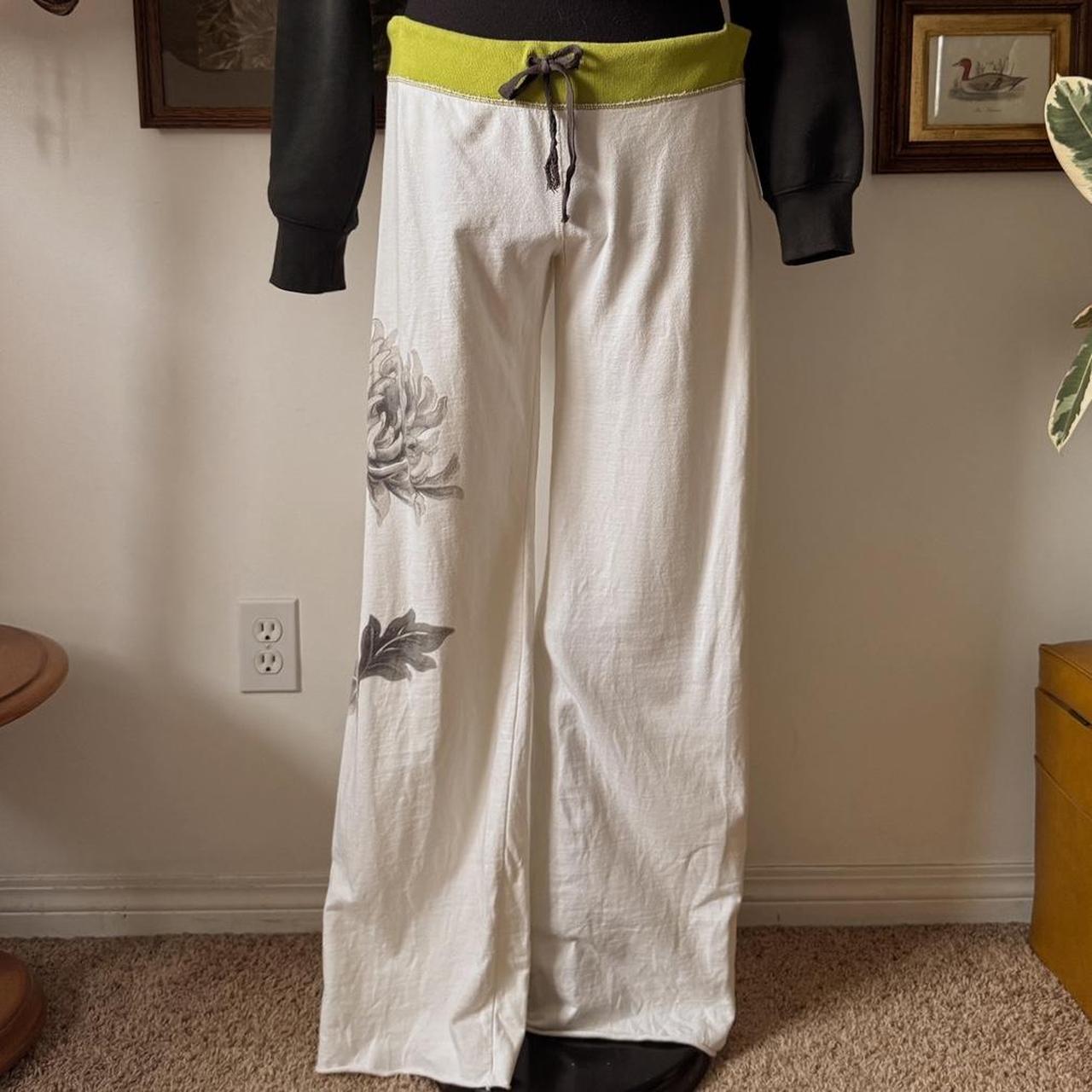 Y2K low rise white sweatpants (M)