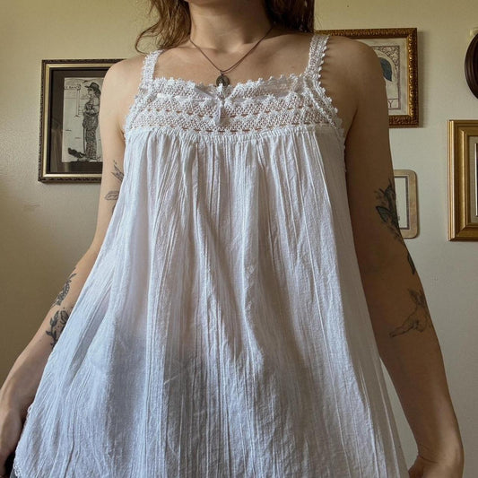 White lace tunic tank (S/M)