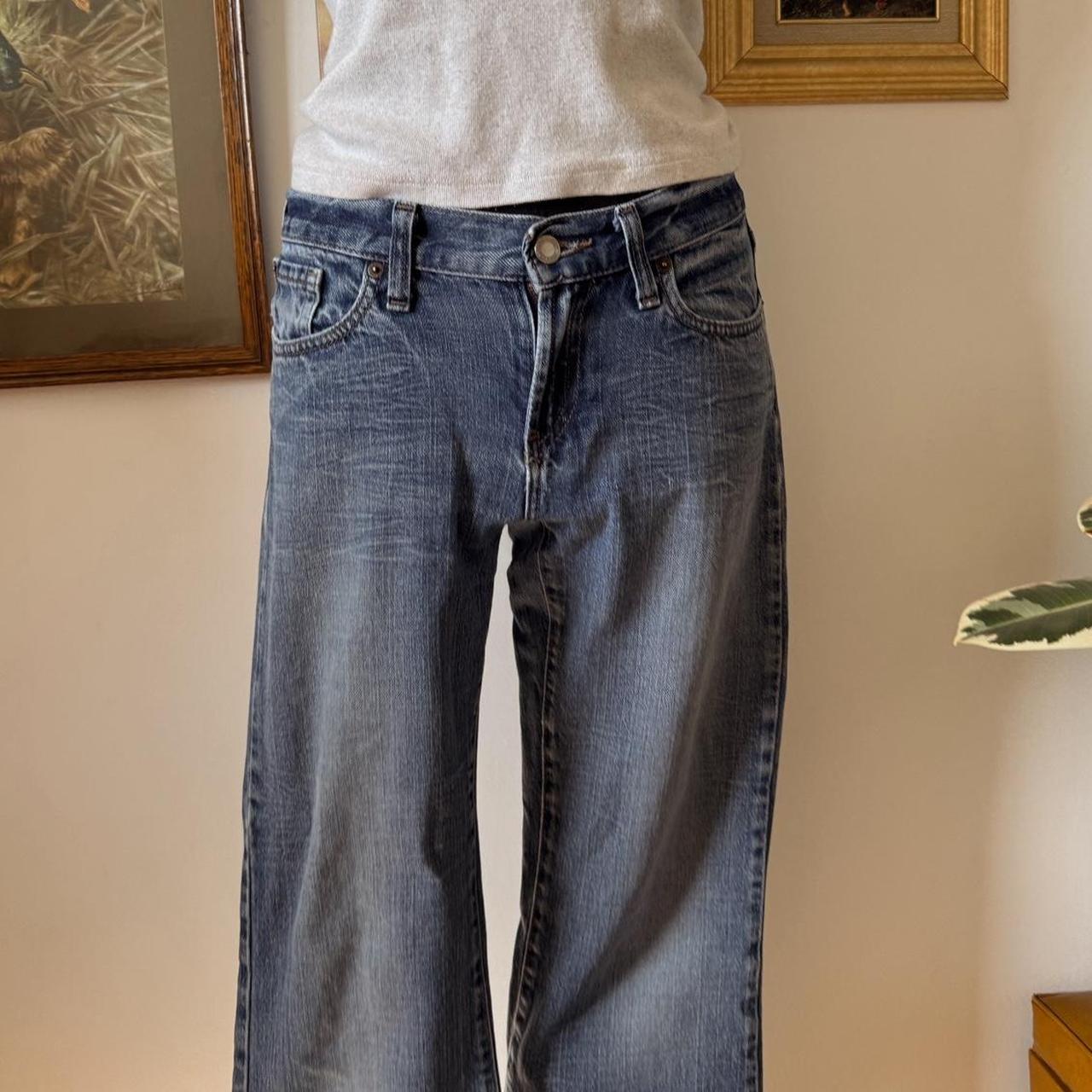 Low rise y2k flare jeans (S)