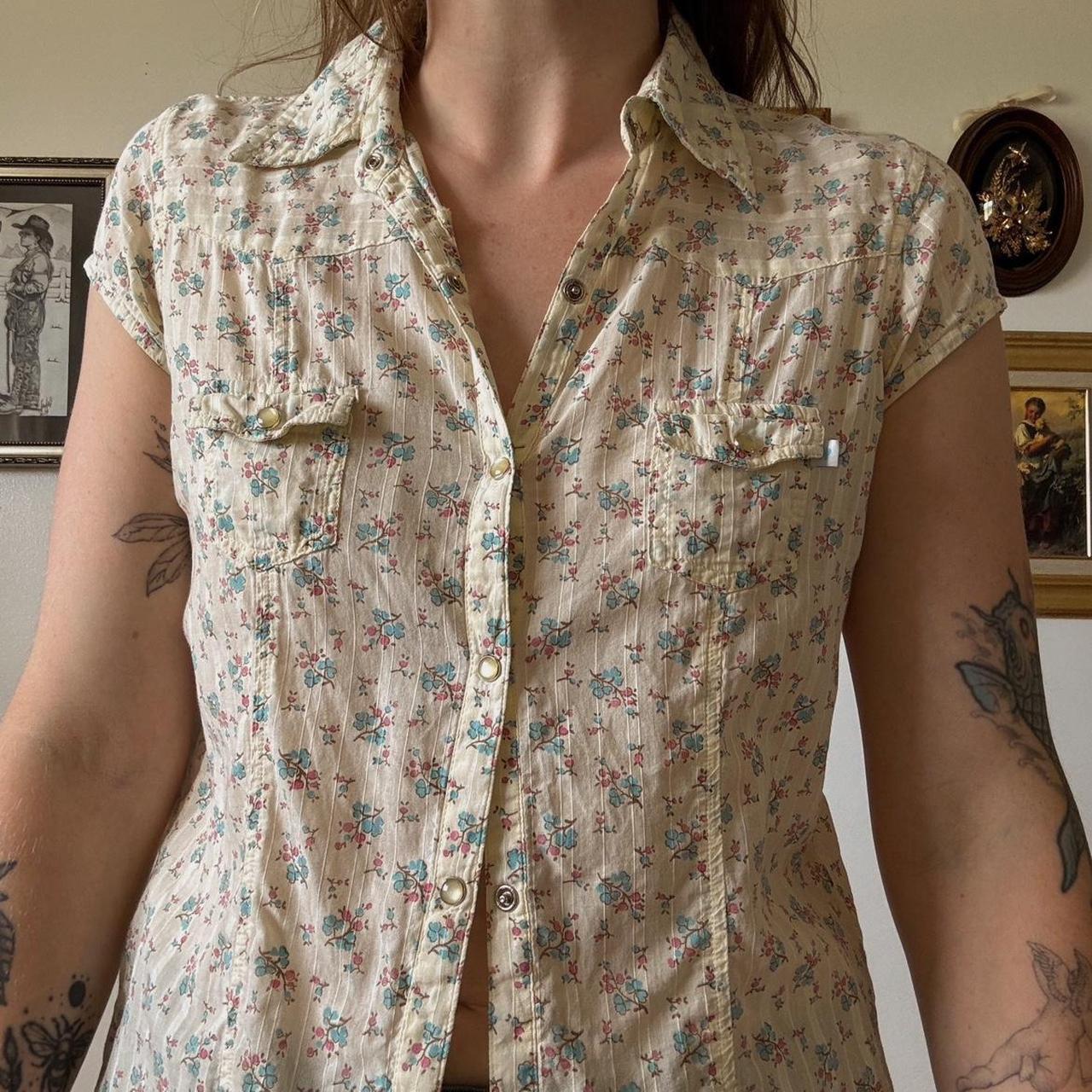 Butter yellow floral button up (S)