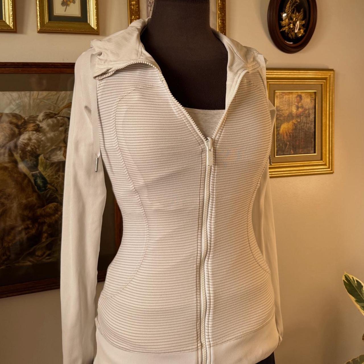 Y2K lululemon zip up jacket (XS)