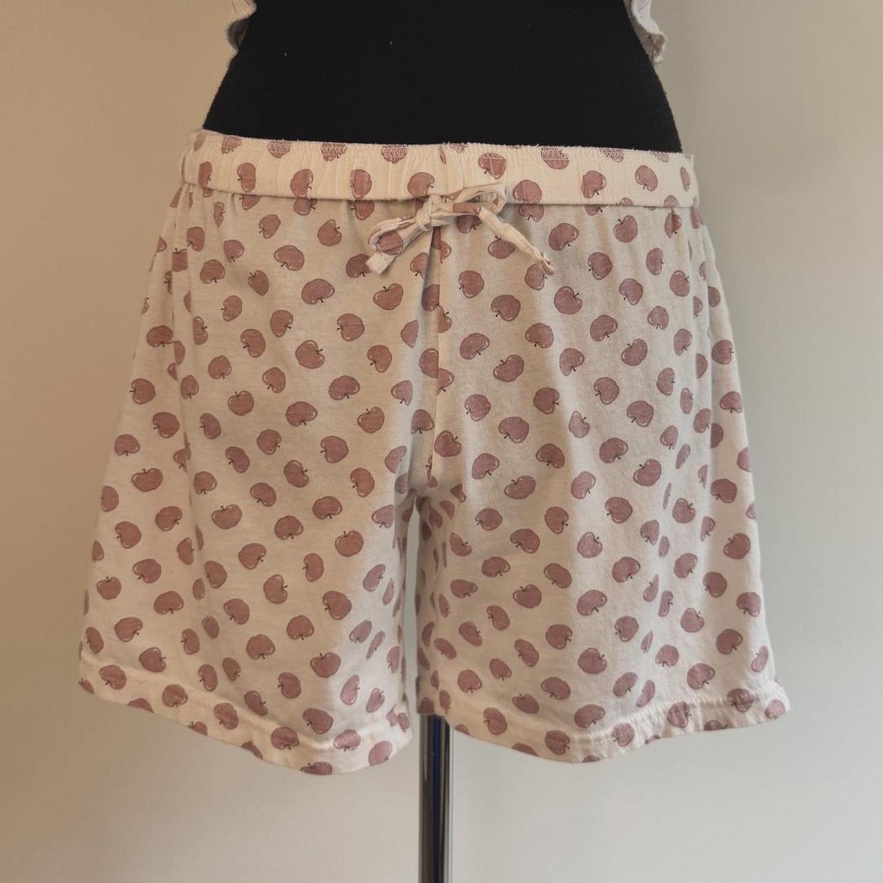 Cozy apple lounge shorts (M)