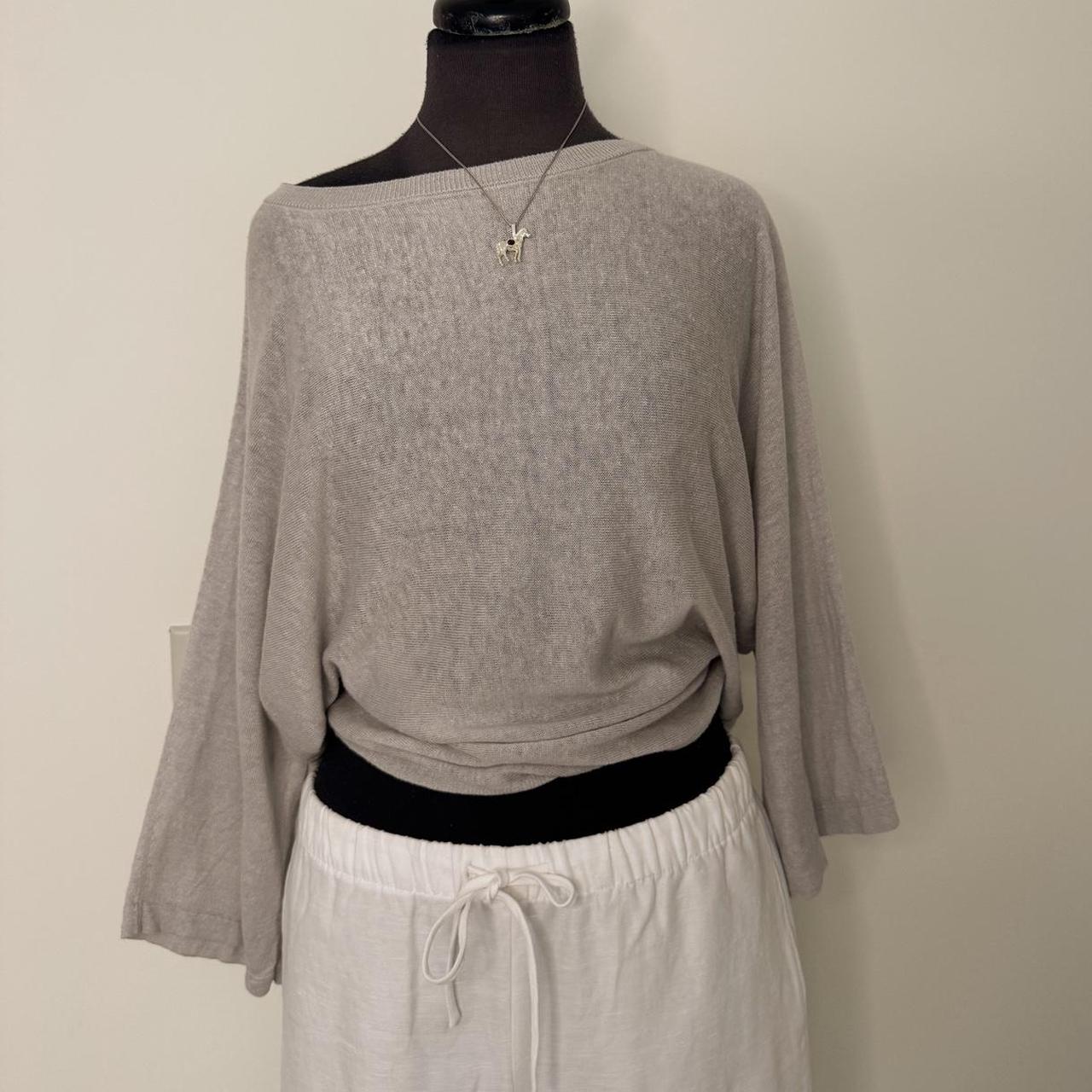 Grey linen angelic top (S/M)