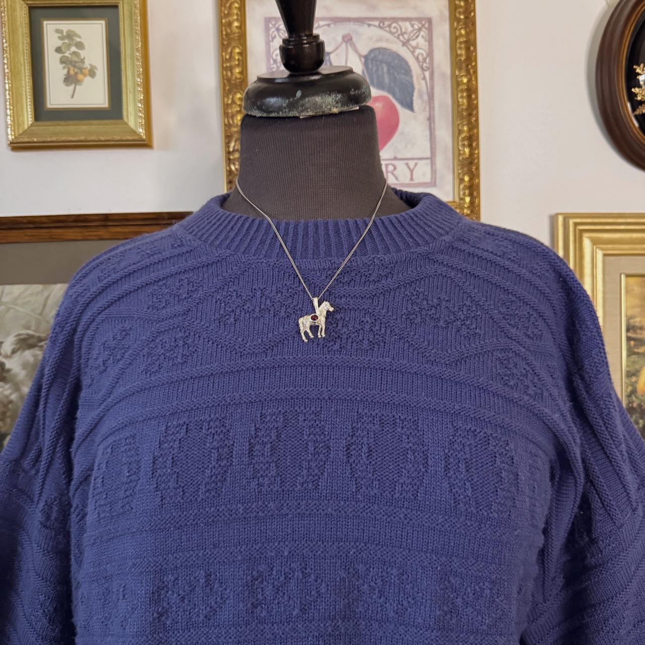 Cozy blue vintage knit sweater (L)