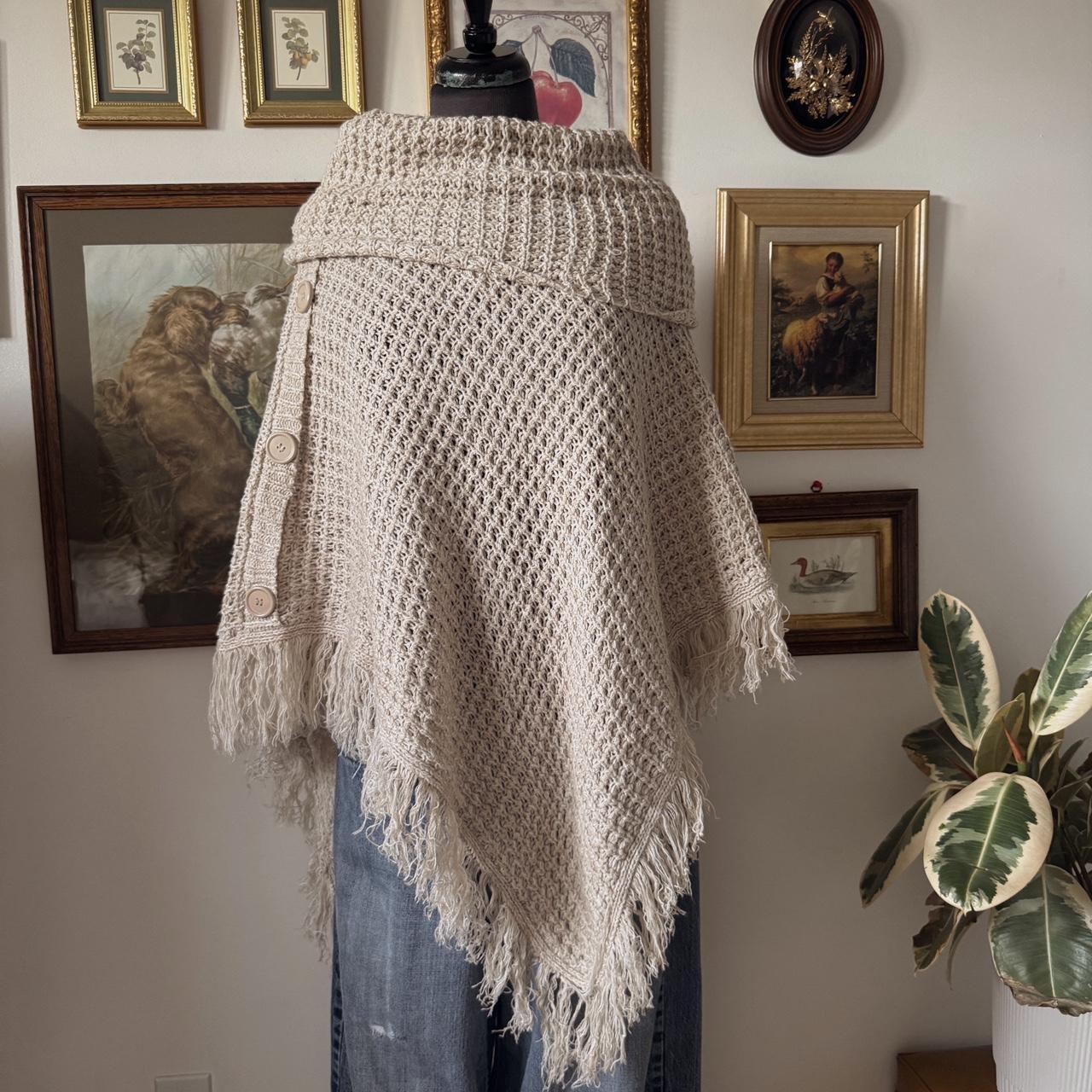 Oat beige knit poncho (O/S)