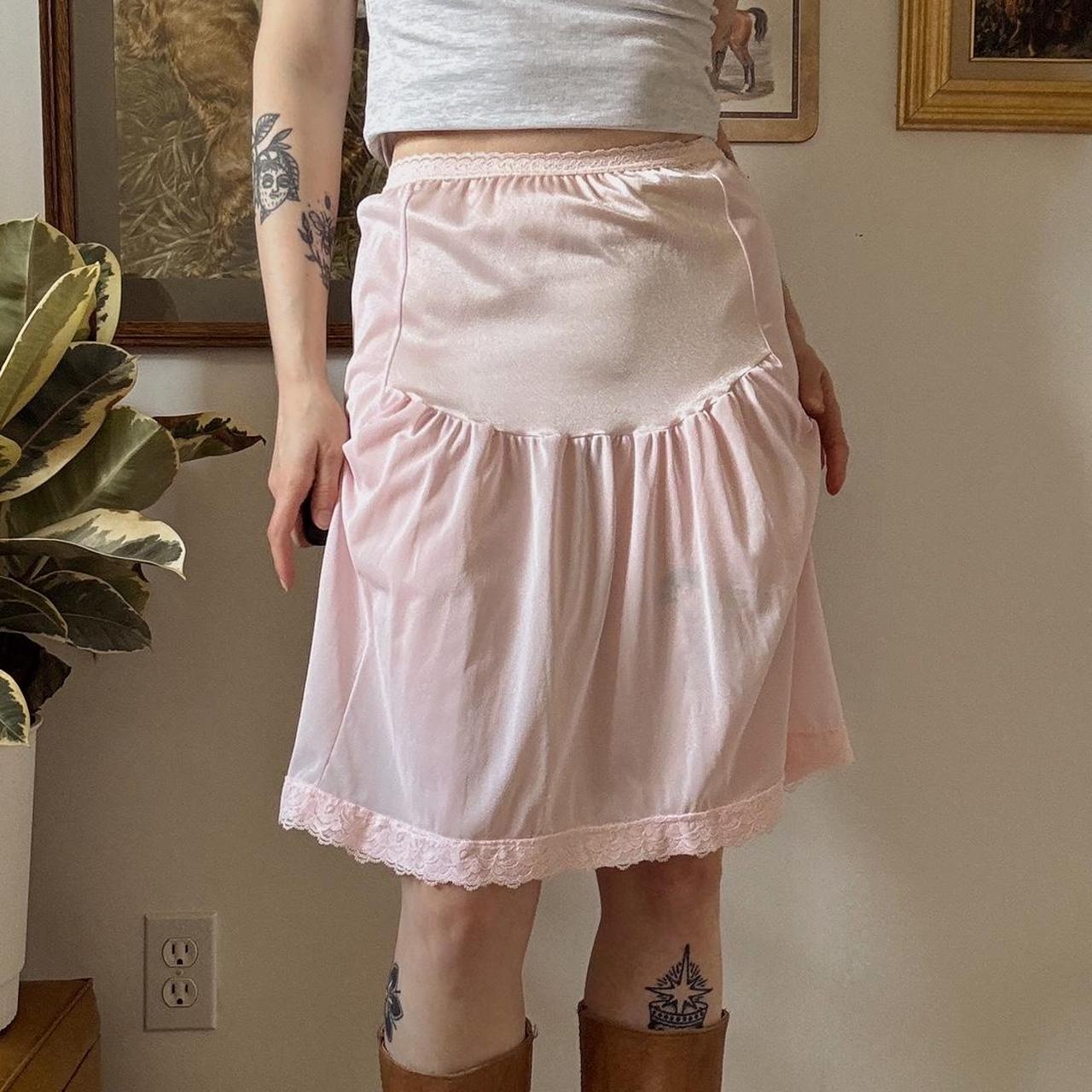 Pink lace slip skirt (S)