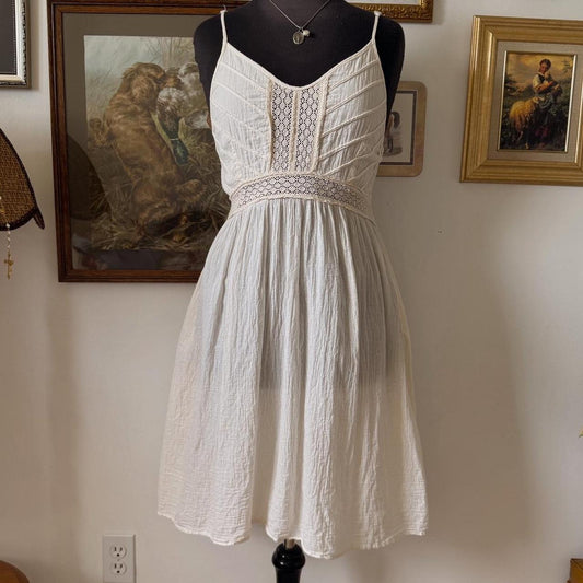 Cream lace midi dress (S)