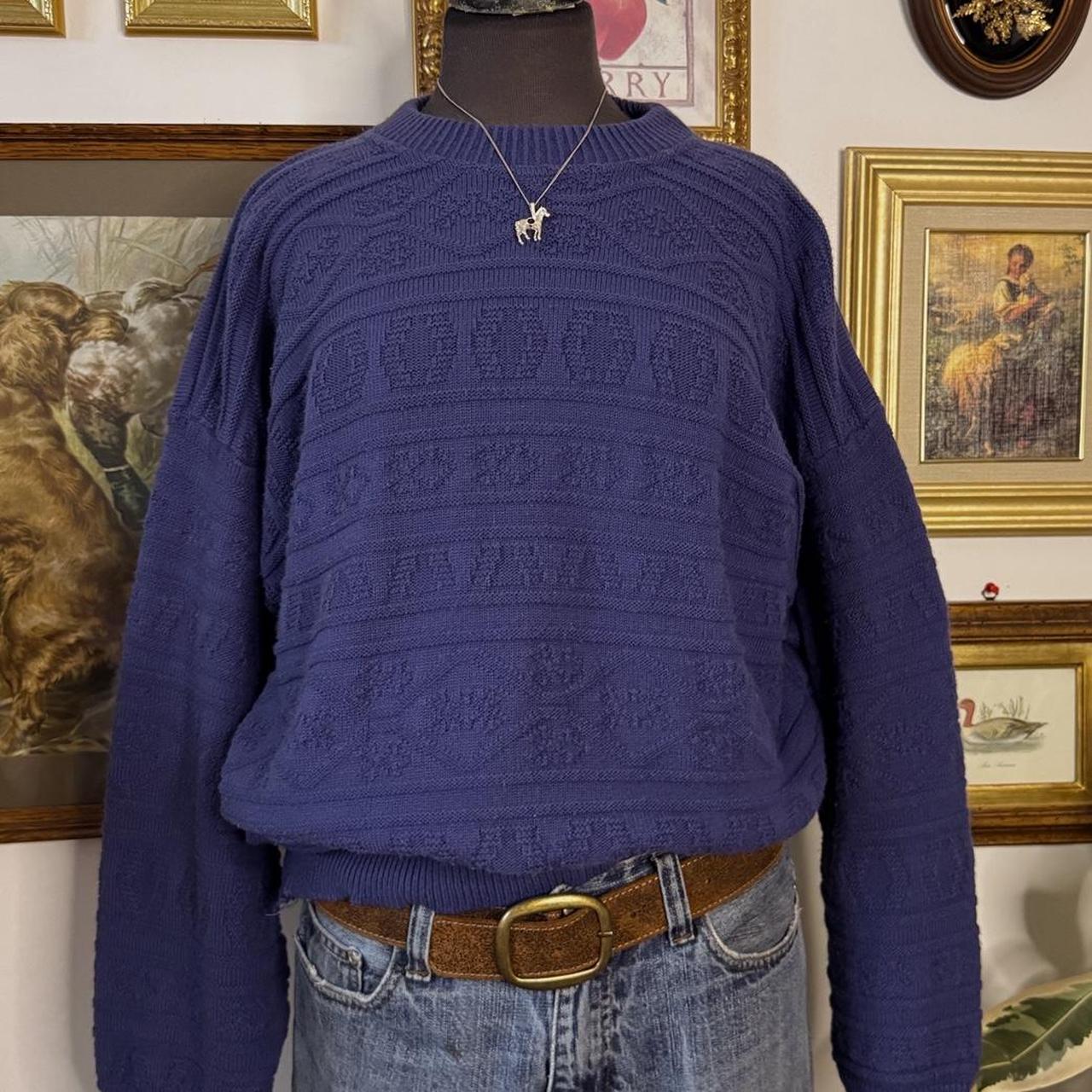 Cozy blue vintage knit sweater (L)
