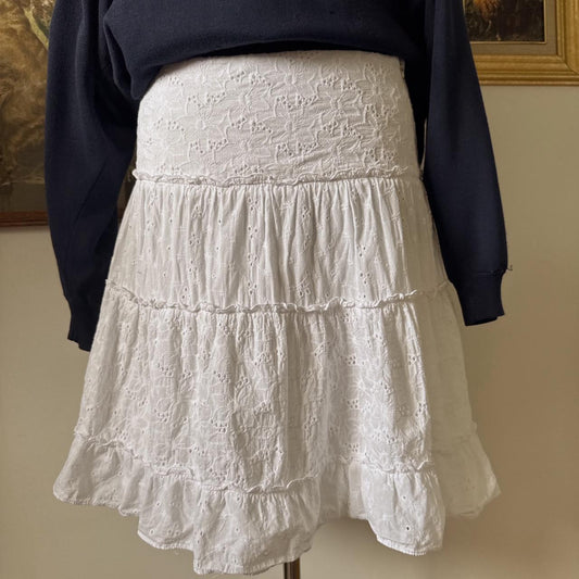 White ruffle tiered skirt (S)