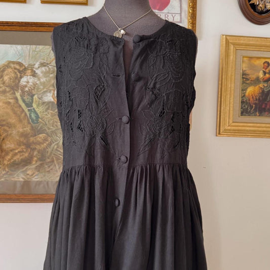 Black wide leg lace jumpsuit (S/M)