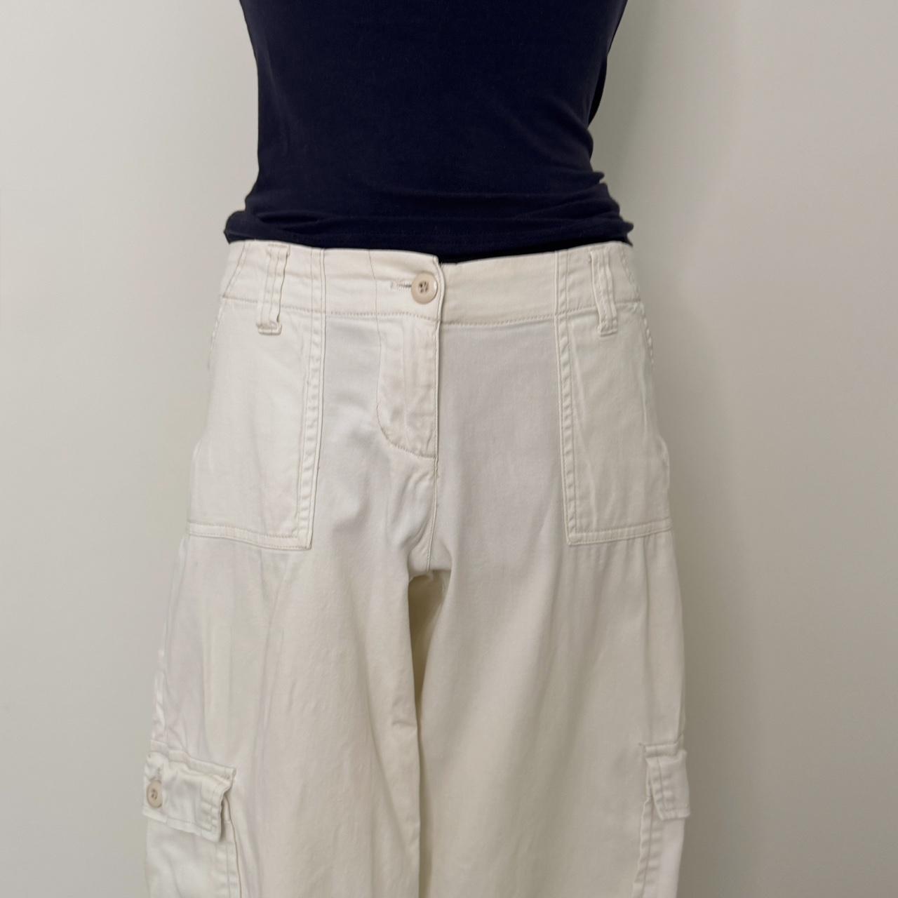 Y2K cream cargo capri pants (S)