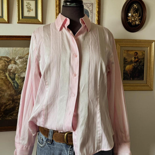 Soft pink button up (M)
