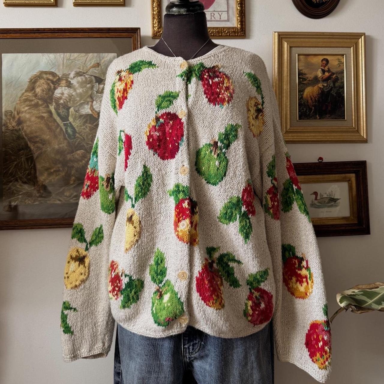 Vintage knit apple cardigan (XL)
