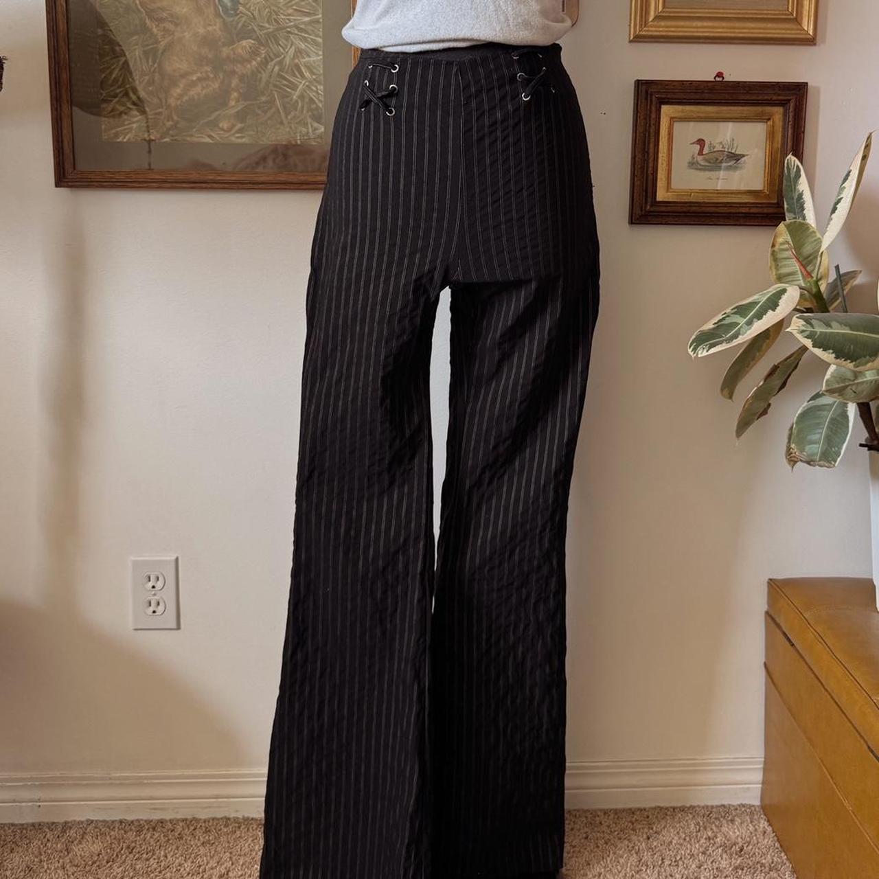 Y2K pinstripe trousers (S)