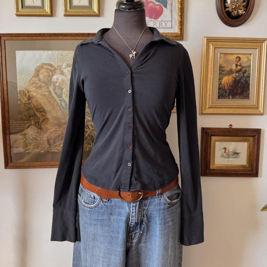 Black slinky button up blouse (M)