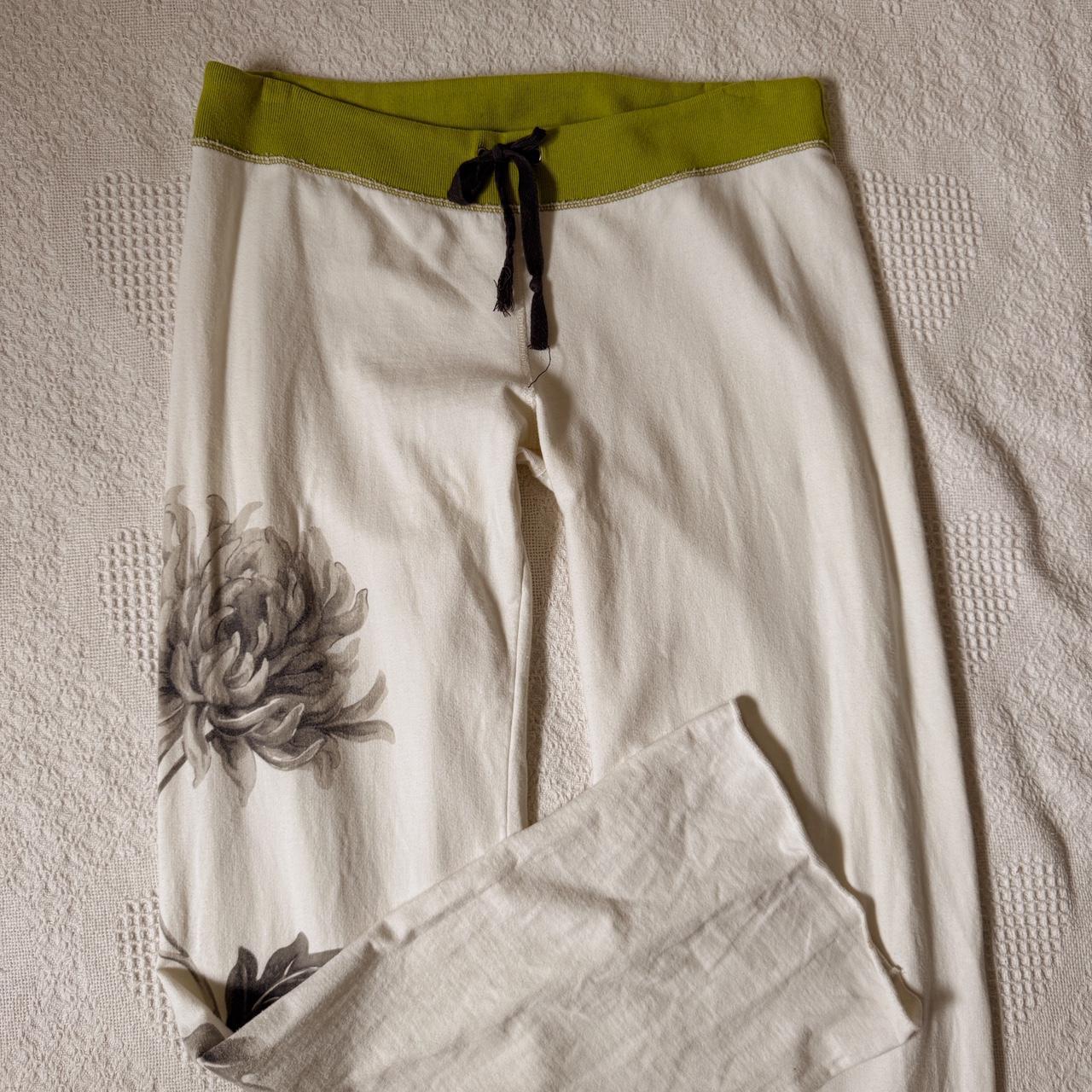 Y2K low rise white sweatpants (M)