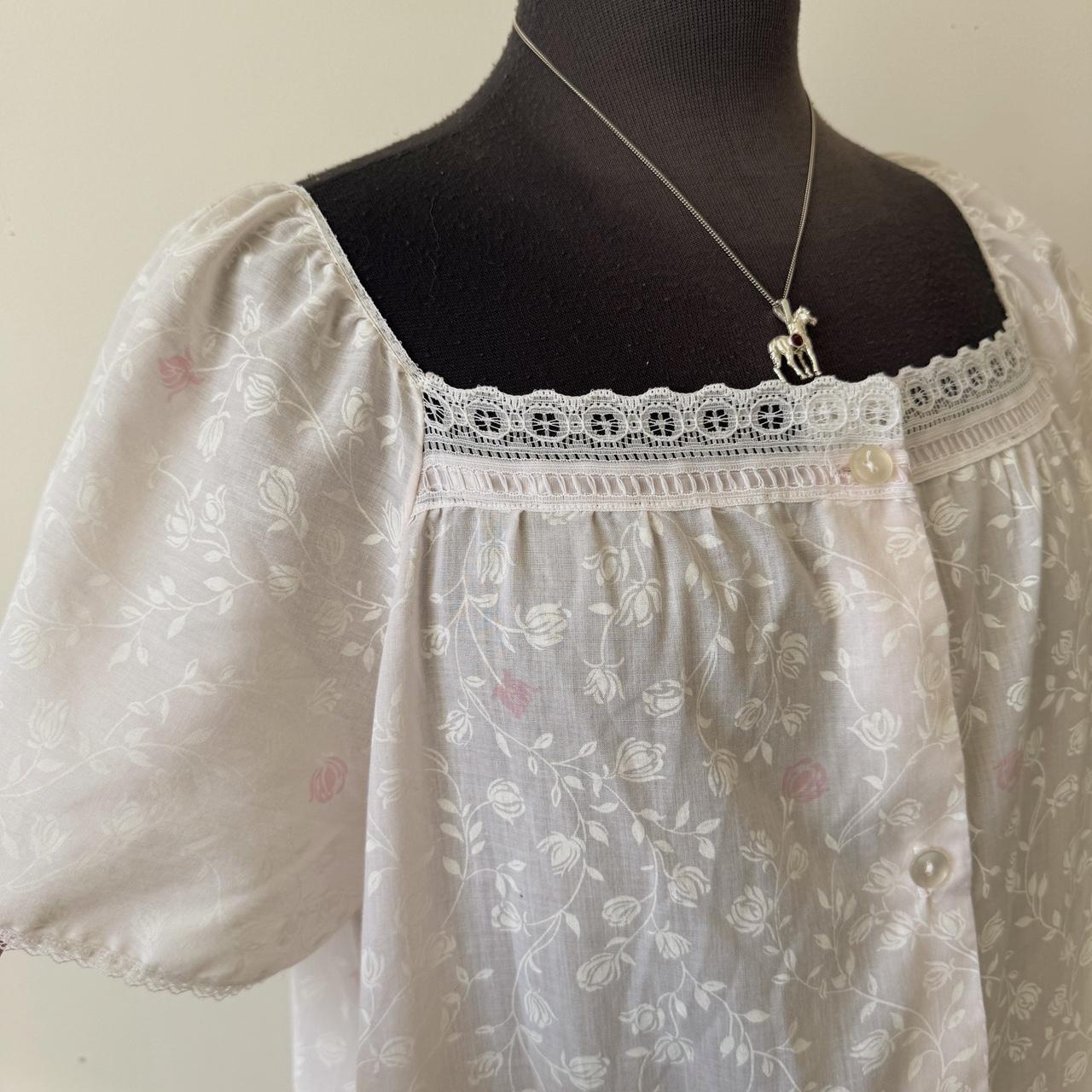 Light pink floral cottage nightgown (XL)