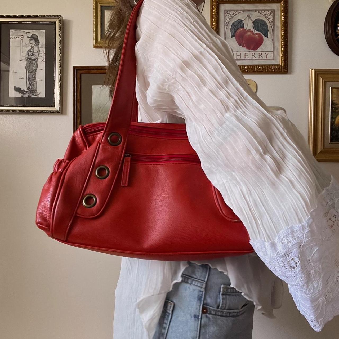 Vintage red shoulder bag