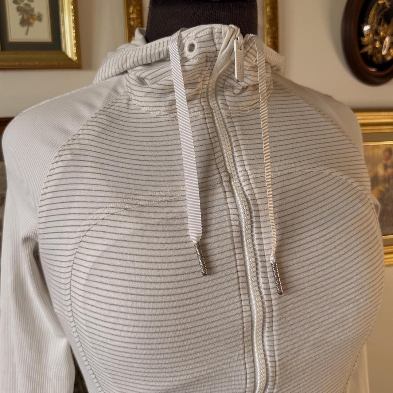 Y2K lululemon zip up jacket (XS)