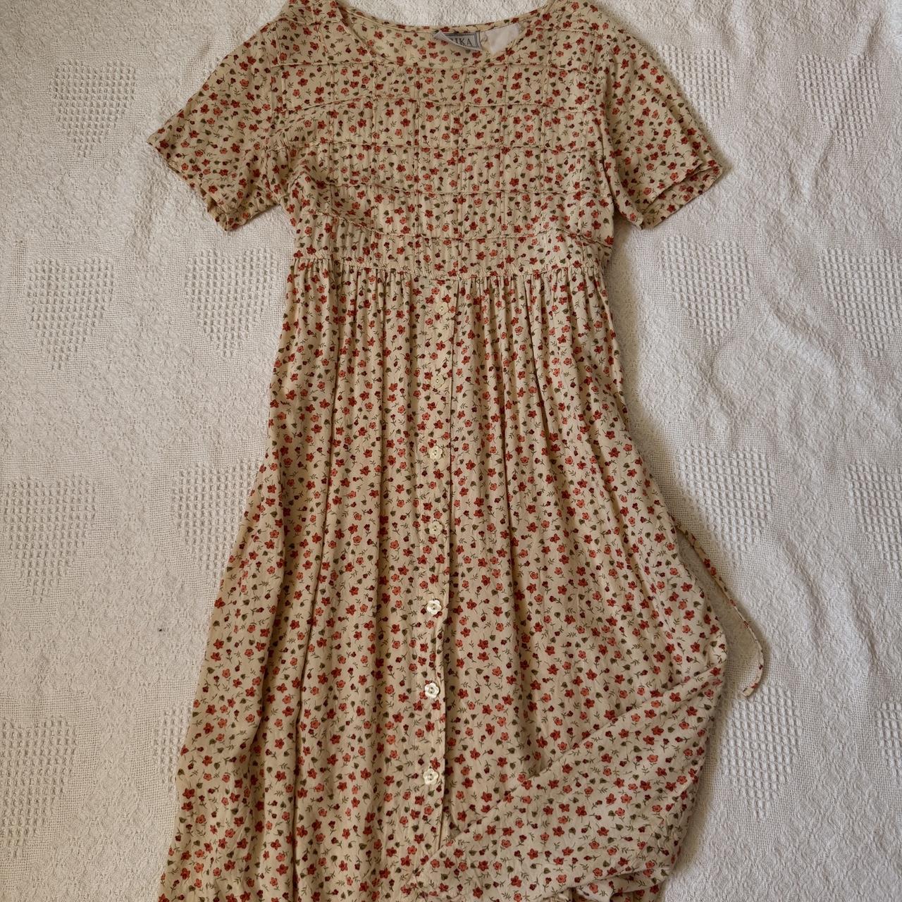 Vintage cottage cream floral maxi dress (M)