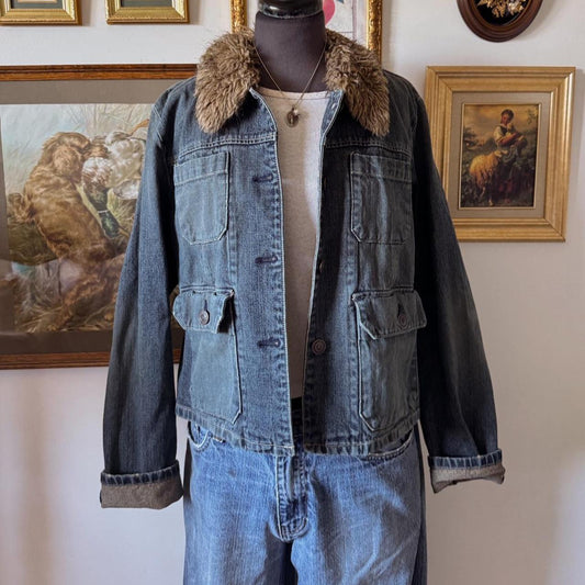 Y2k fur collar denim jacket (S/M)