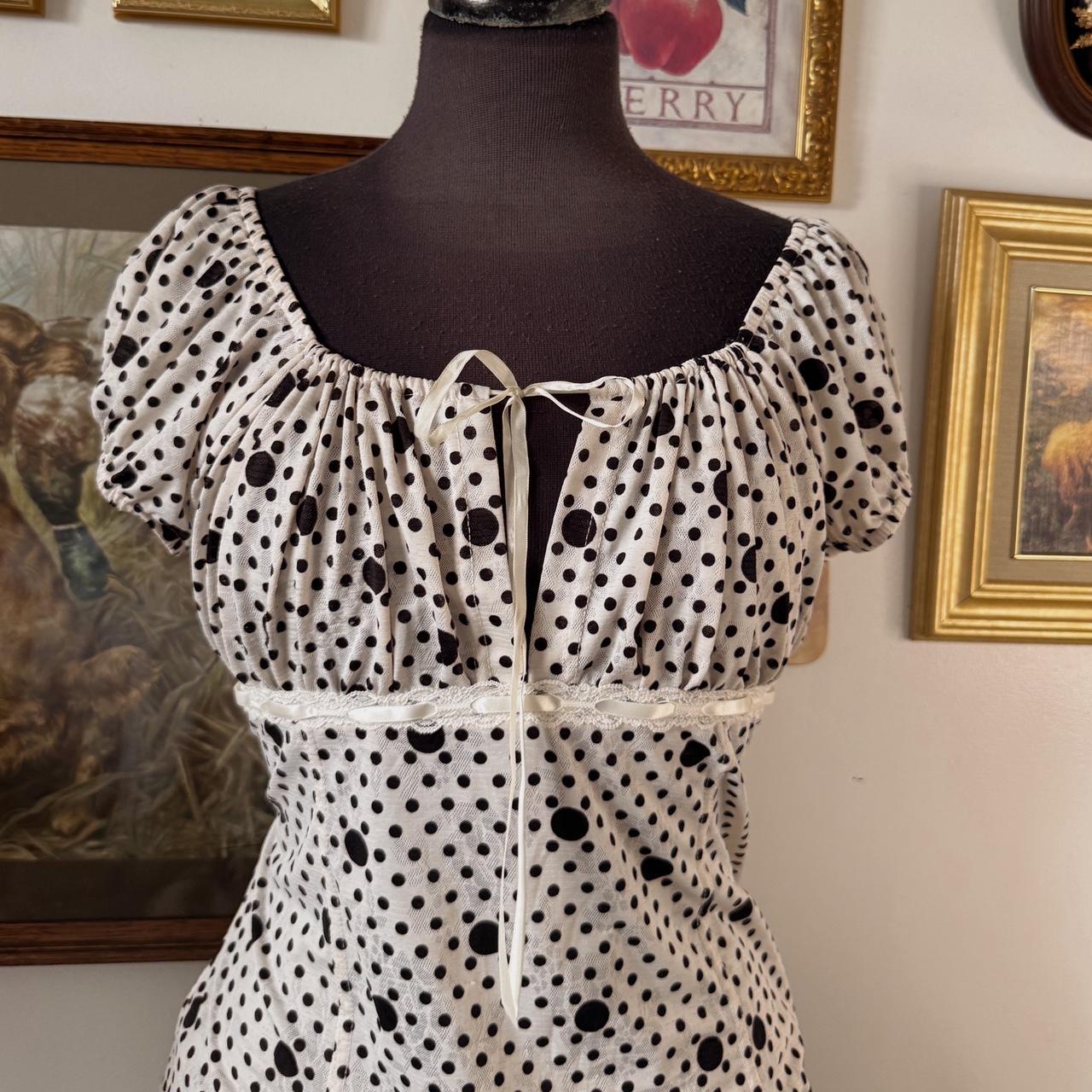Polka dot milkmaid blouse (XL)