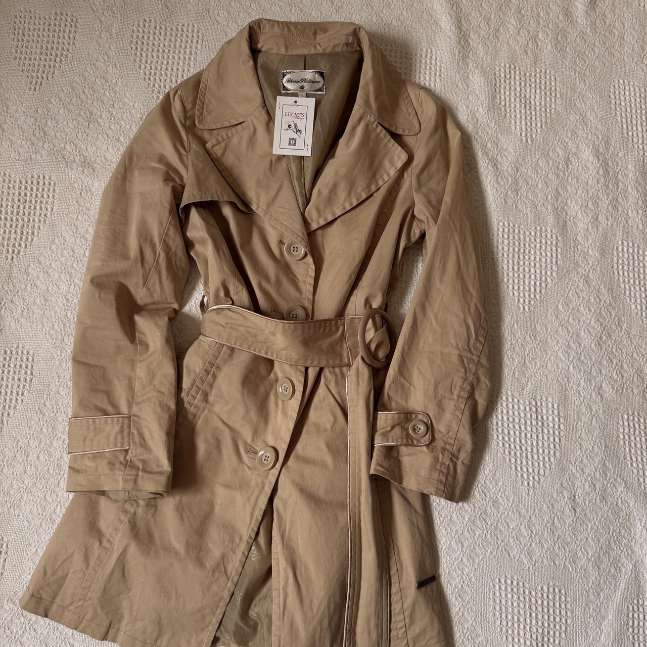 Tan belted trench coat (XS)