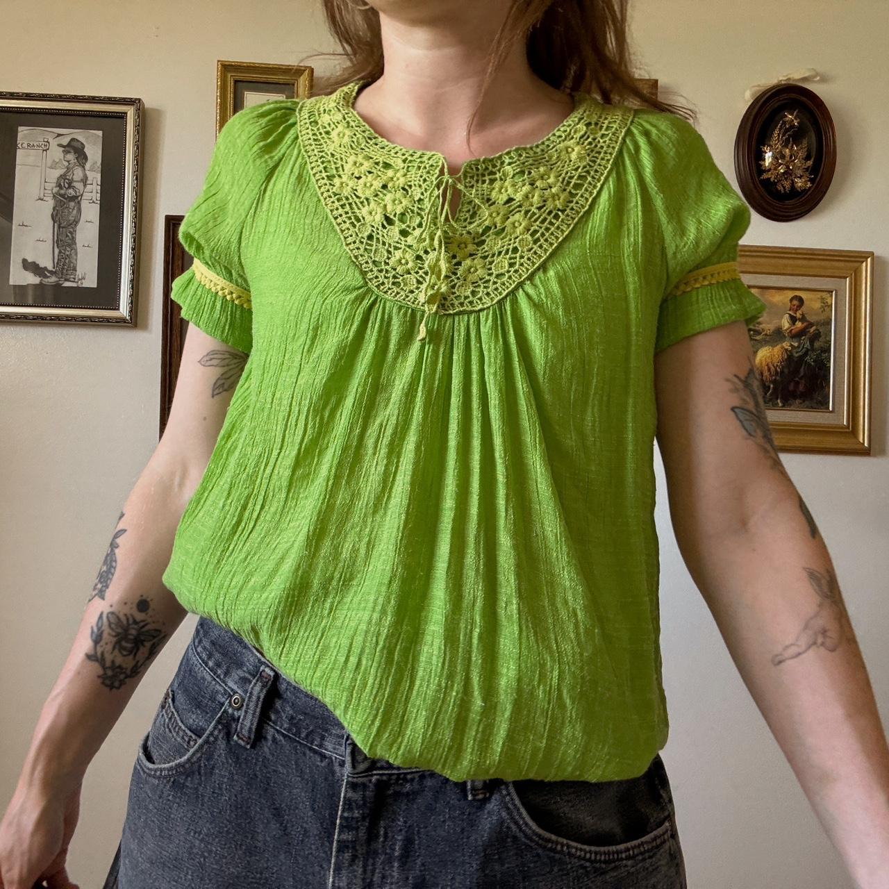 Bright green peasant top (S/M)