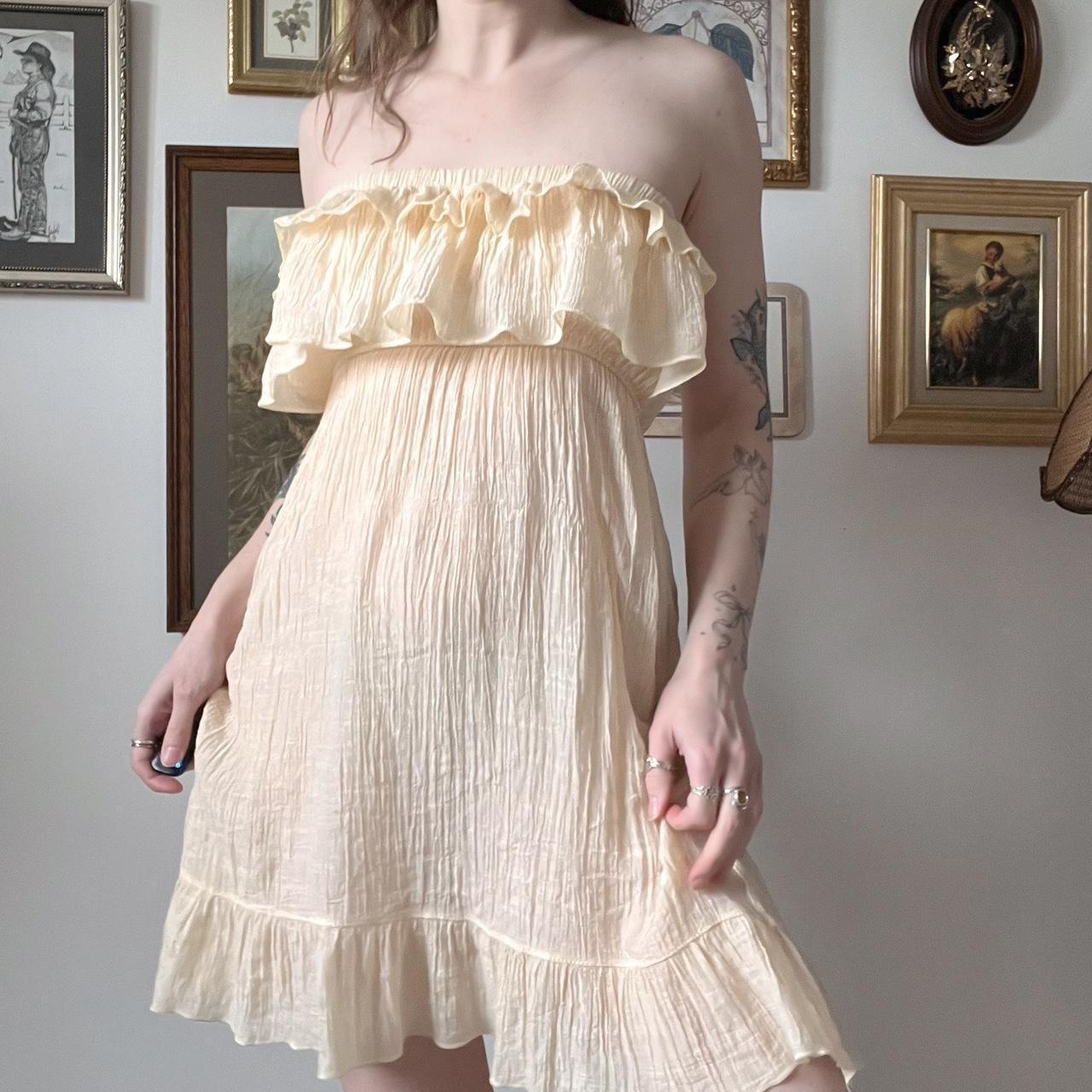 Vintage ruffle mini dress (S)