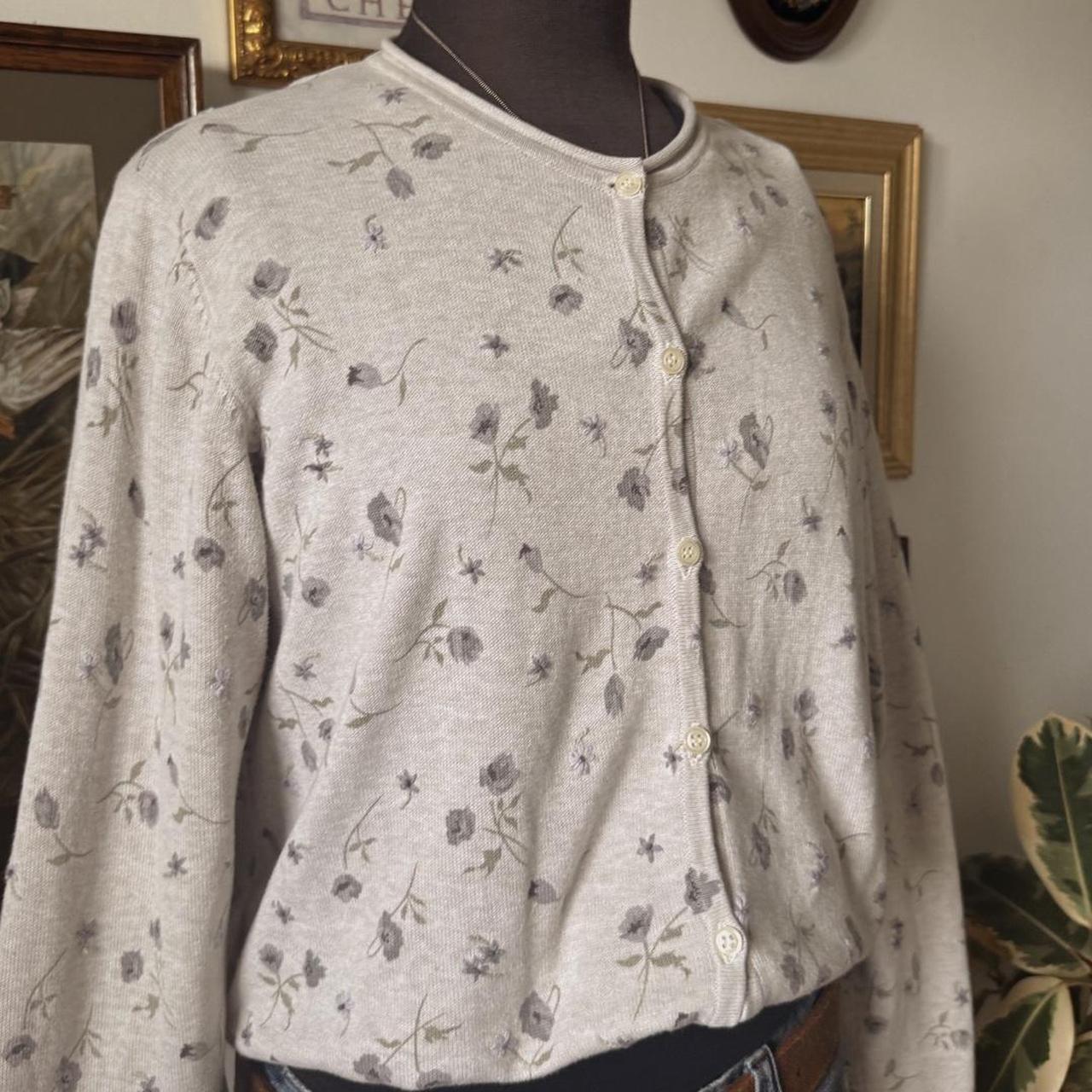 Soft cottage floral cardigan (L)