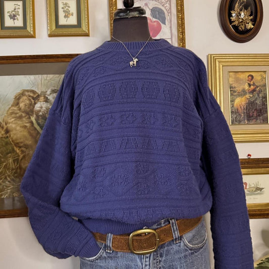 Cozy blue vintage knit sweater (L)