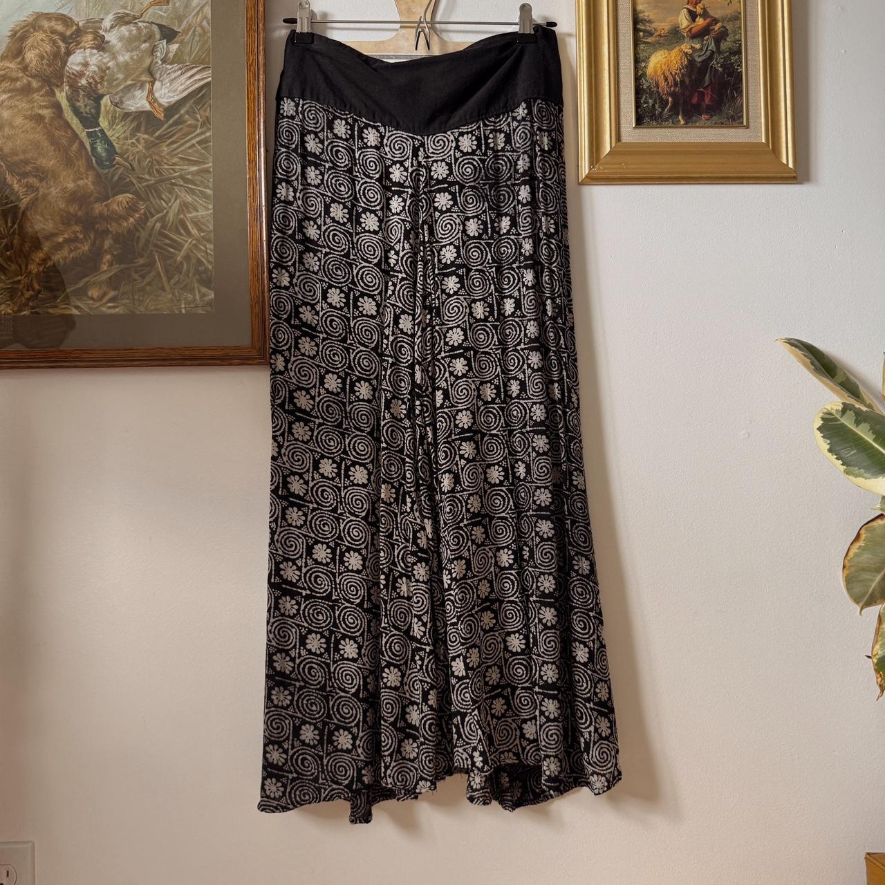 Wide leg flowy whimsical pants (S/M)