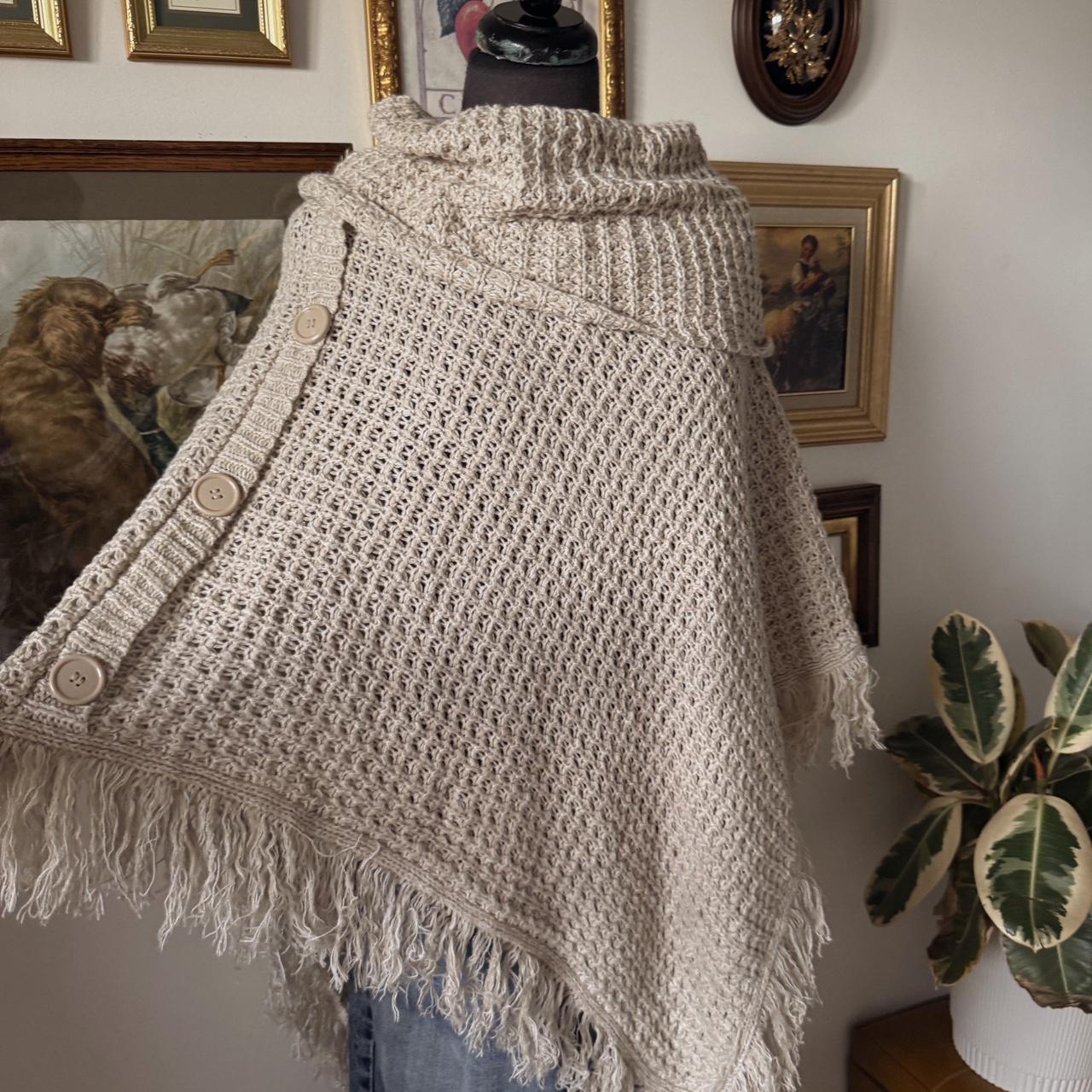 Oat beige knit poncho (O/S)