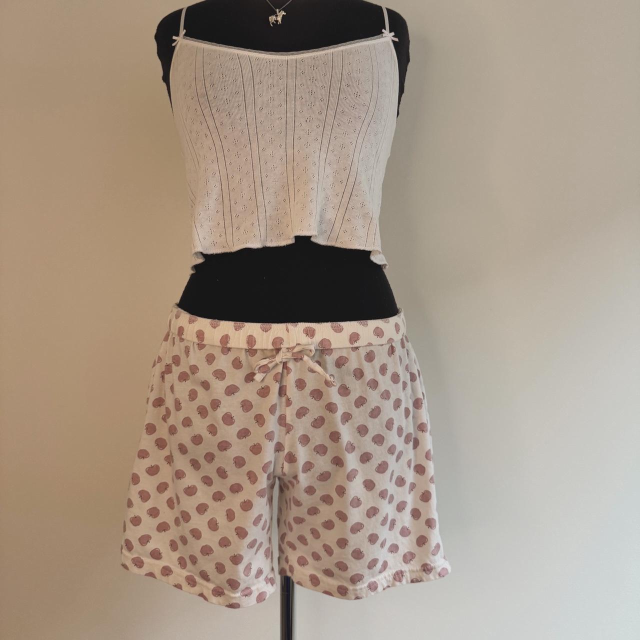 Cozy apple lounge shorts (M)