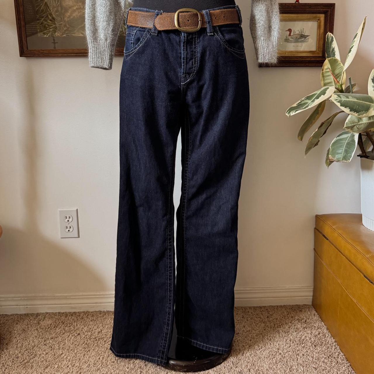 Dark wash y2k jeans (32)