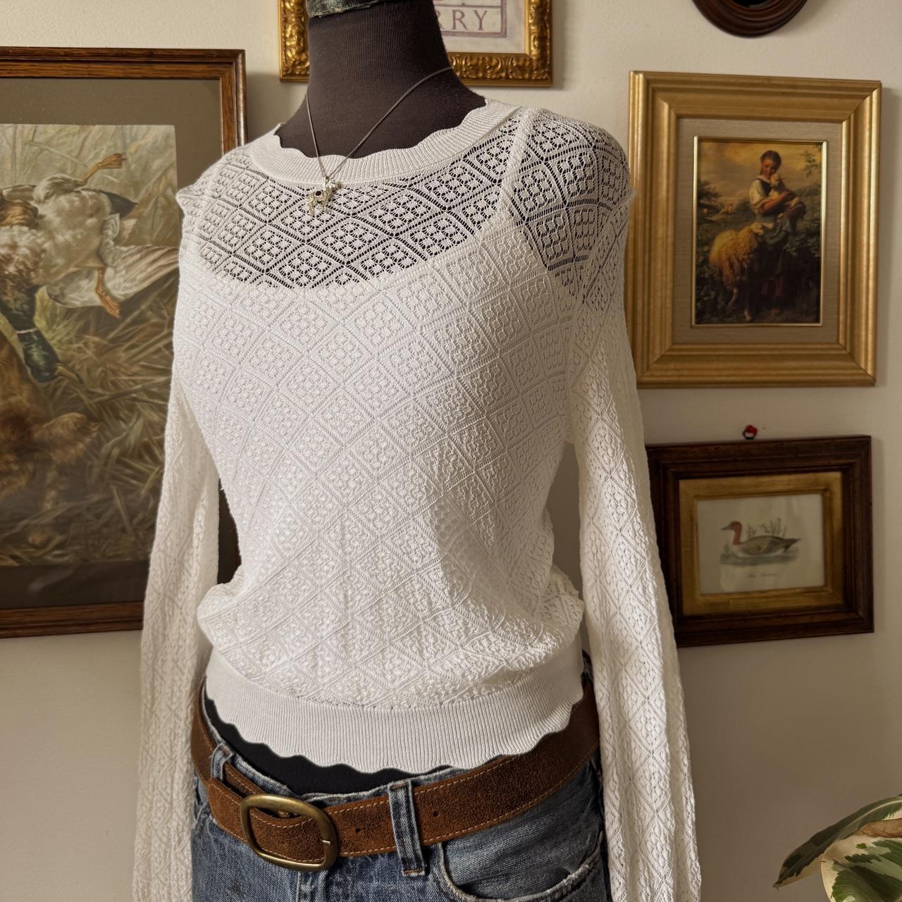 White crochet lace top (M)