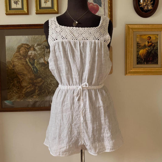 White linen romper (S)
