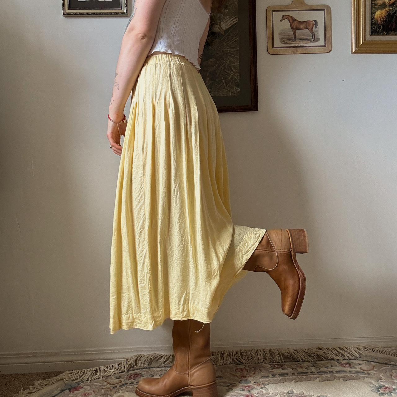 Buttercream maxi skirt (M)