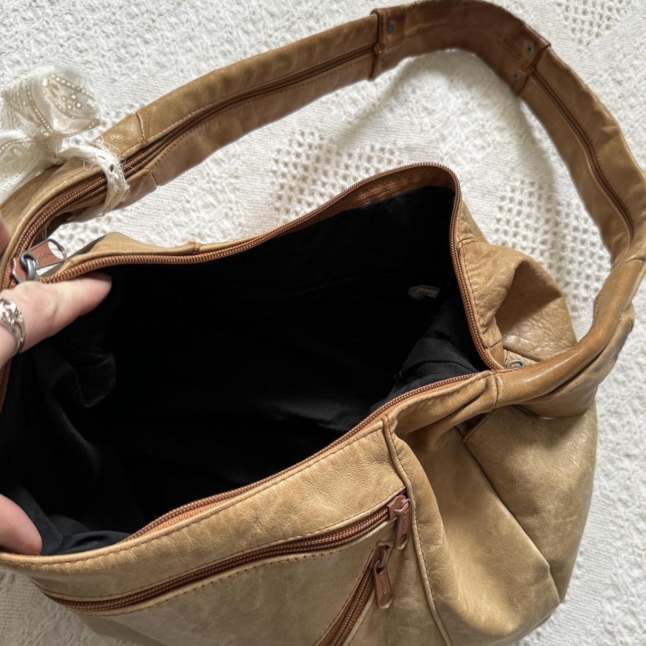 Slouch leather bag