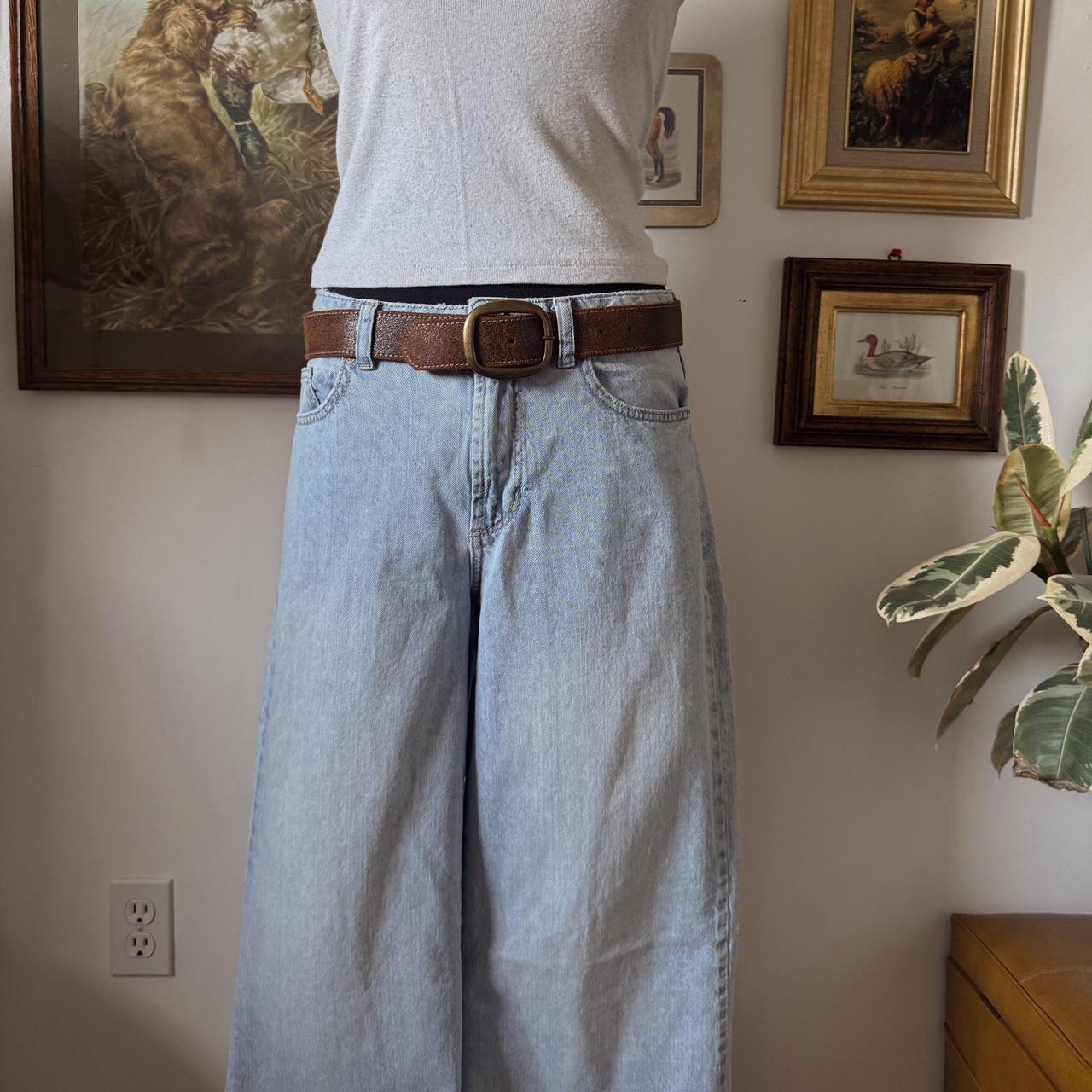 Baggy wide leg light wash jeans (32")