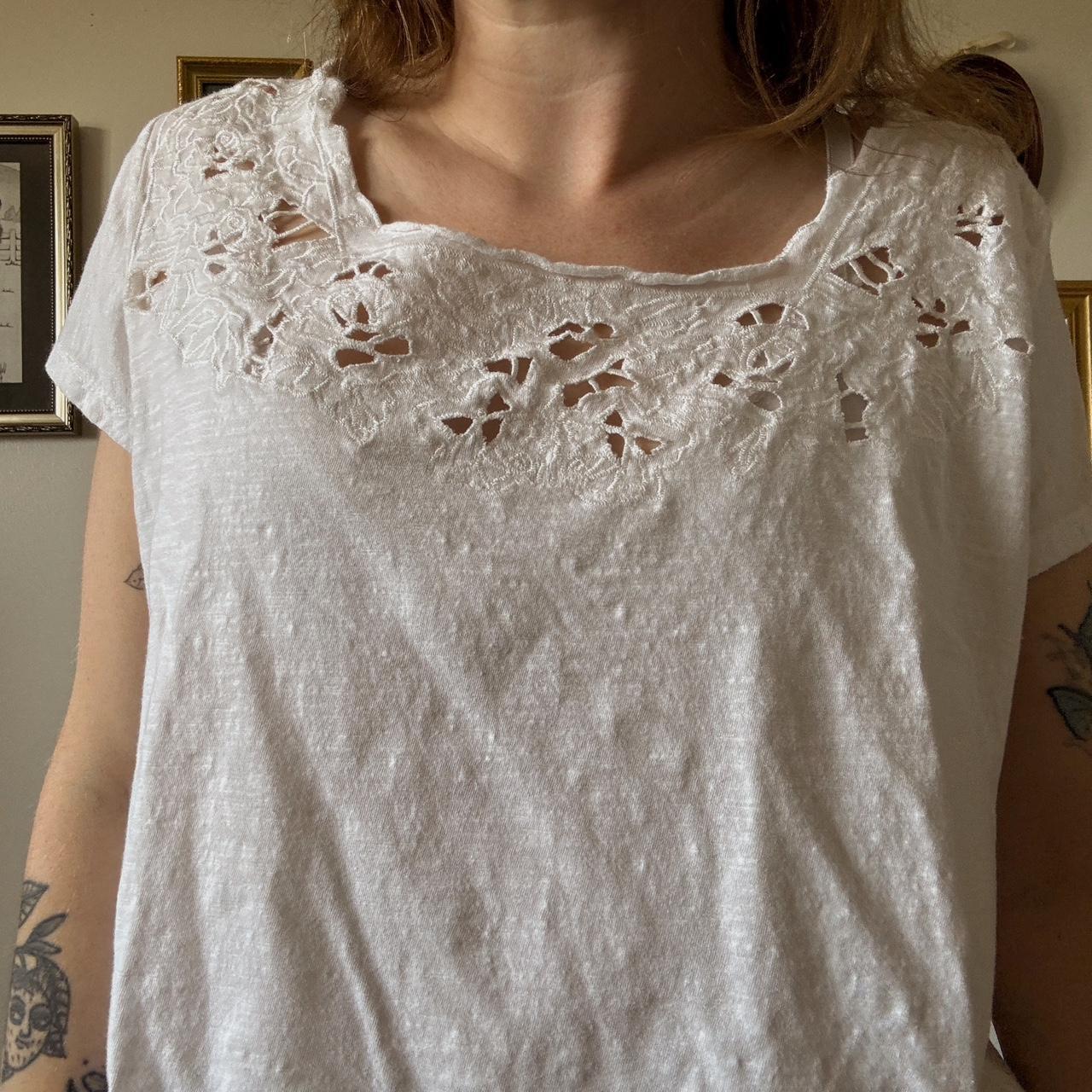 Lace cottage crop tee (L)