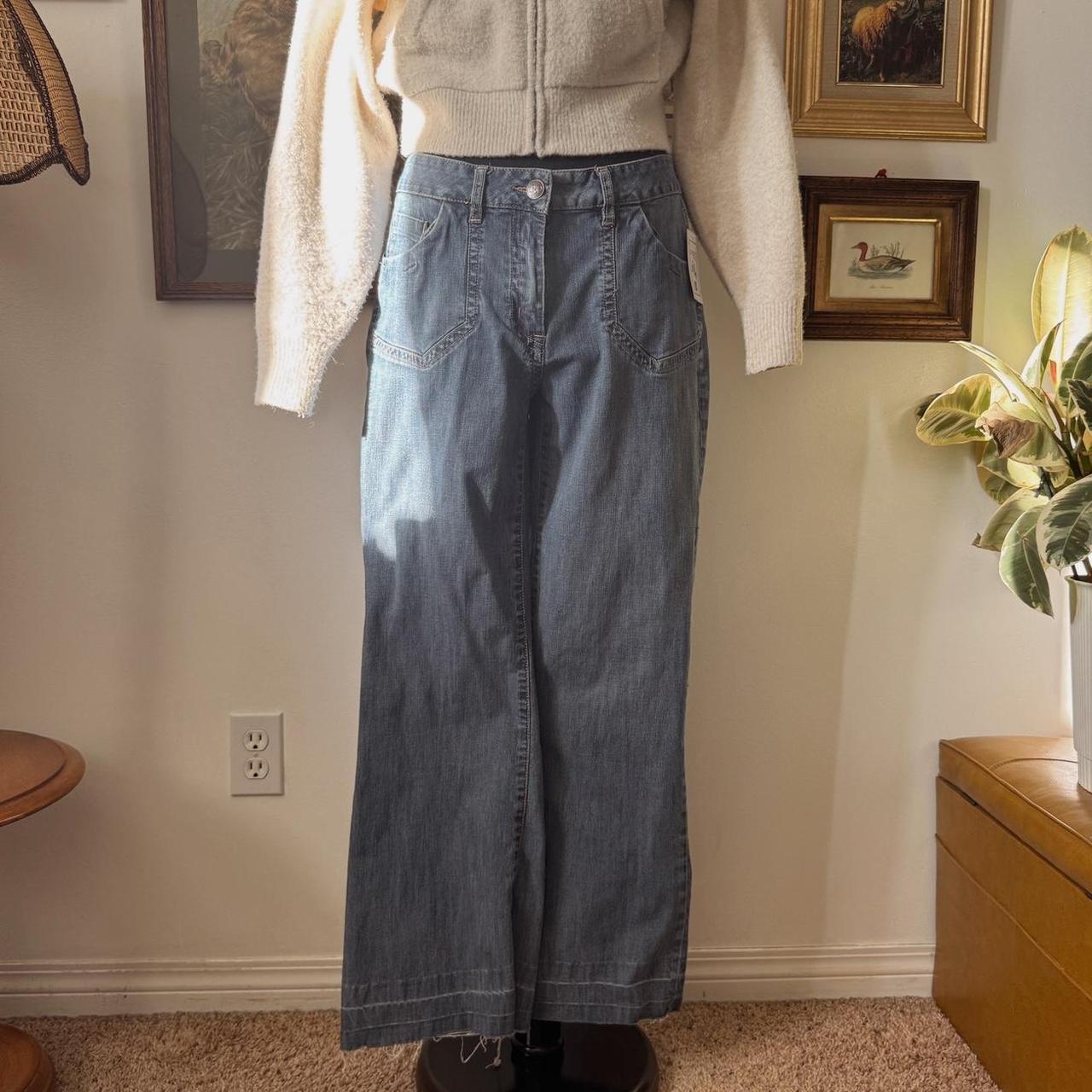 Mid rise wide leg jeans (M)