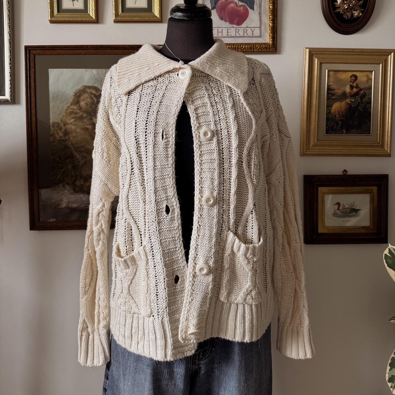 Cream knitted cottage cardigan (M)