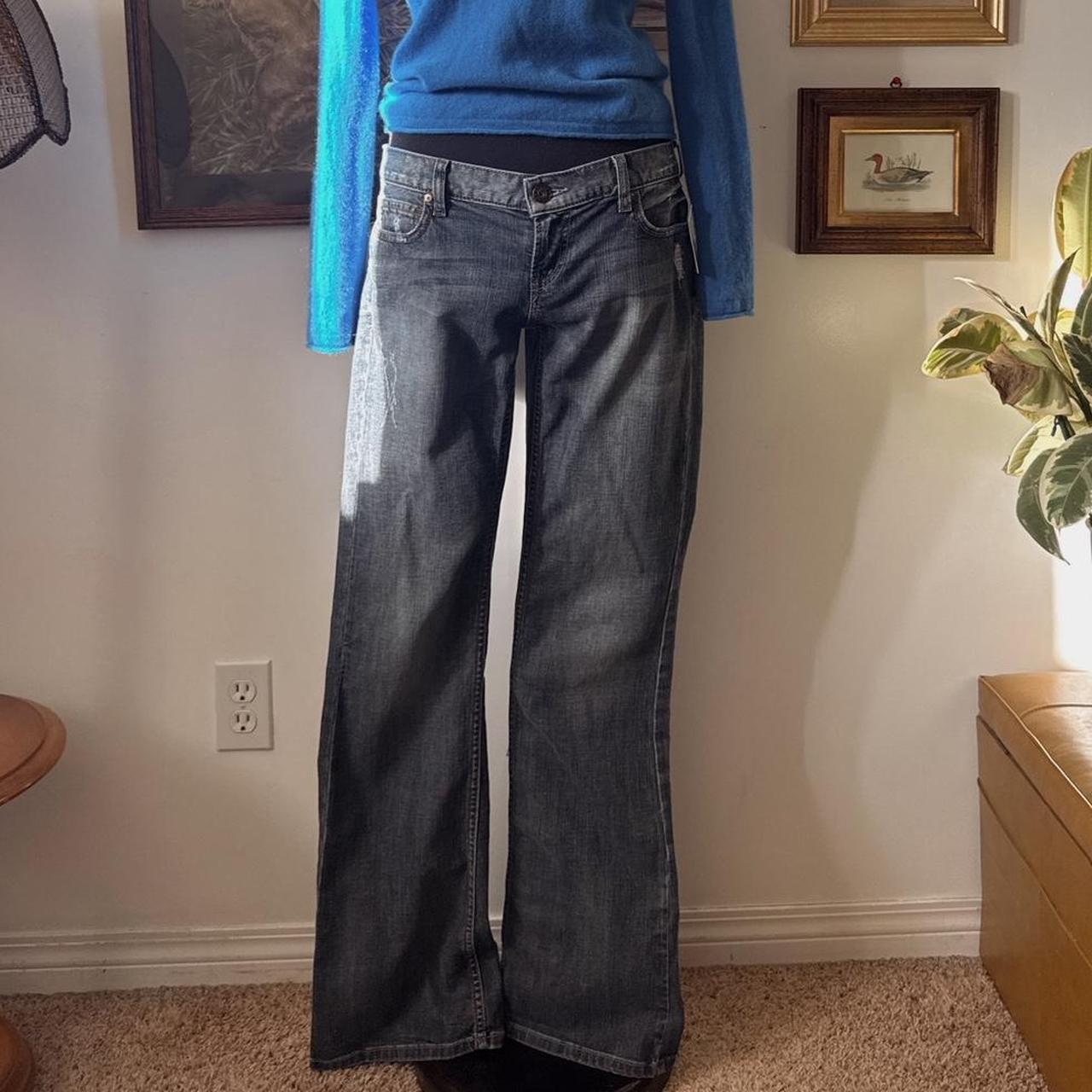 Y2K low rise guess jeans (M)