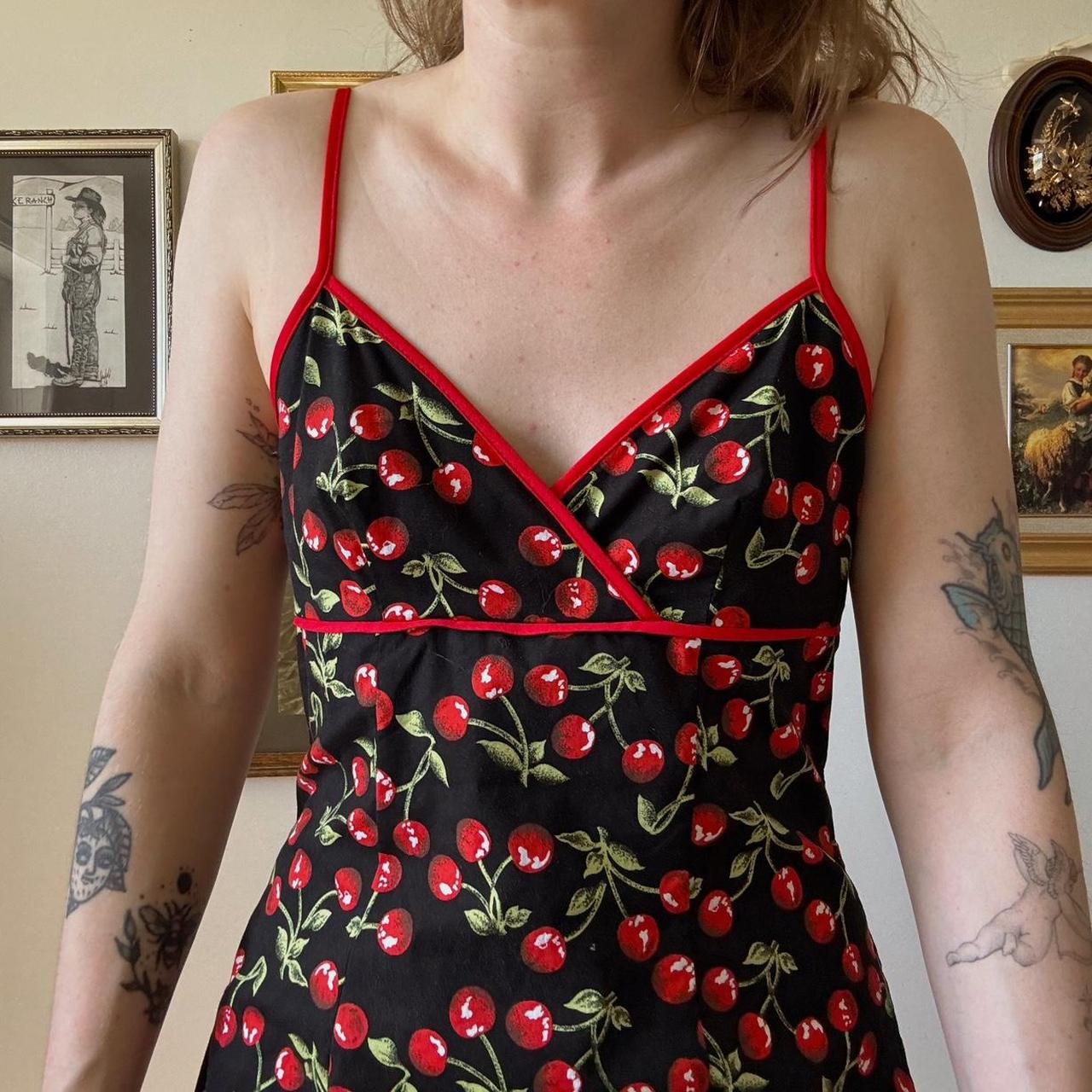 Cherry mini dress (M)