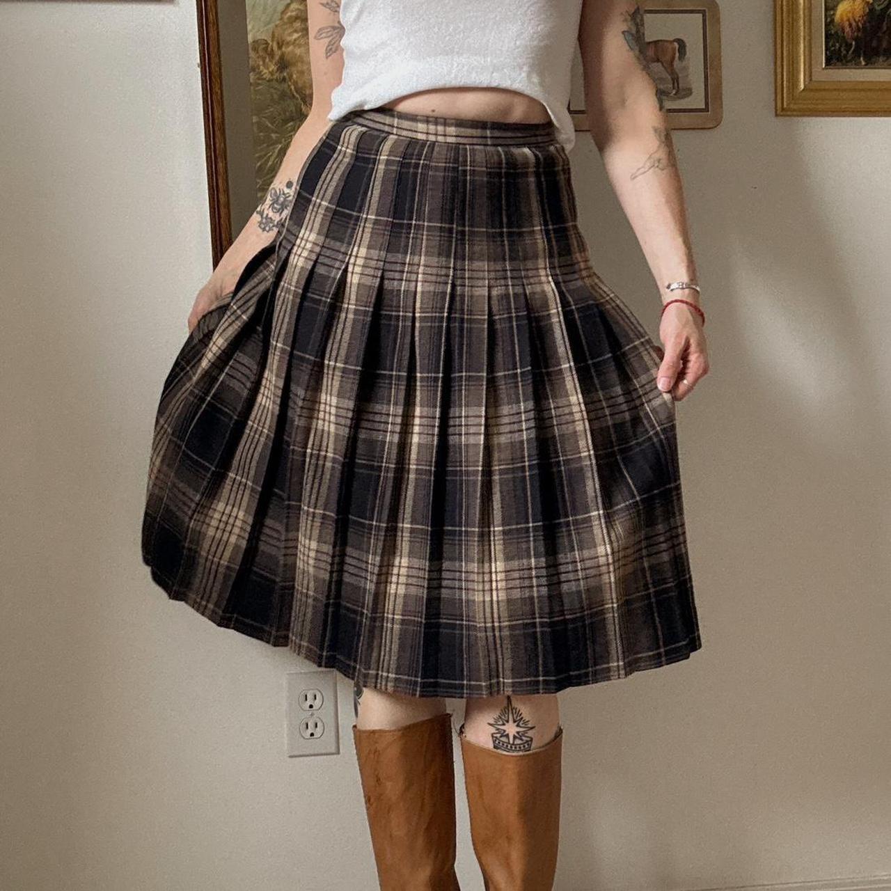 Pleated fall plaid skirt (24")