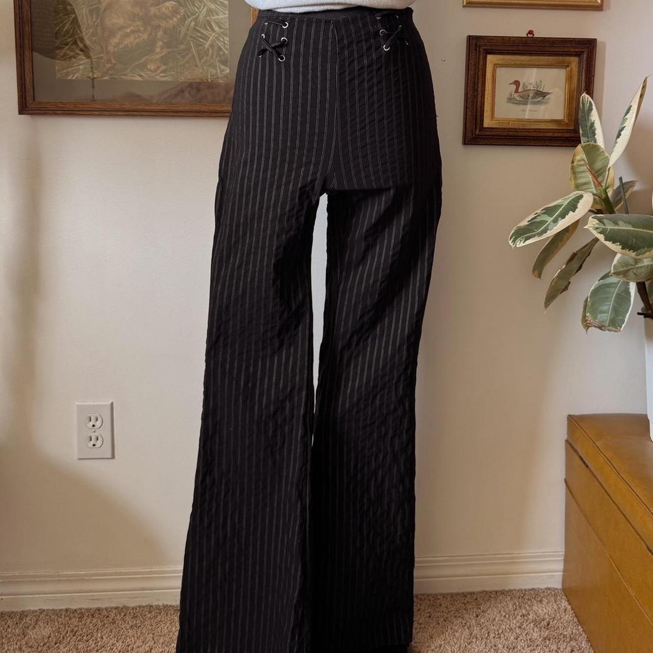 Y2K pinstripe trousers (S)