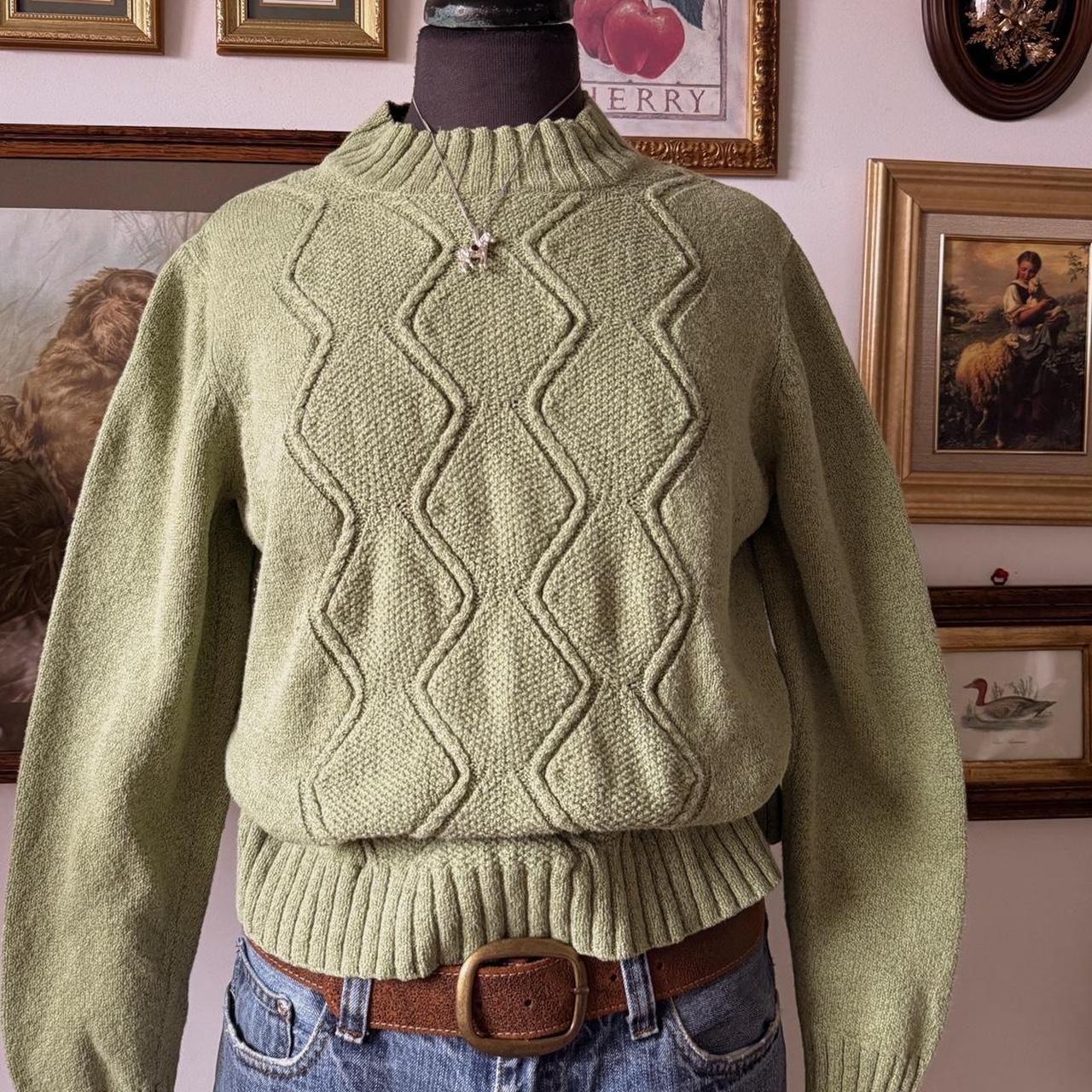 Cozy green mock neck sweater (M)