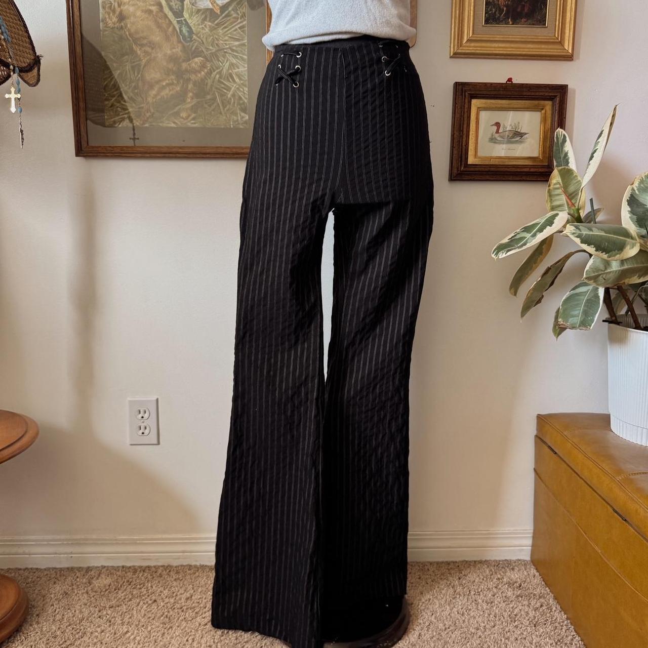 Y2K pinstripe trousers (S)
