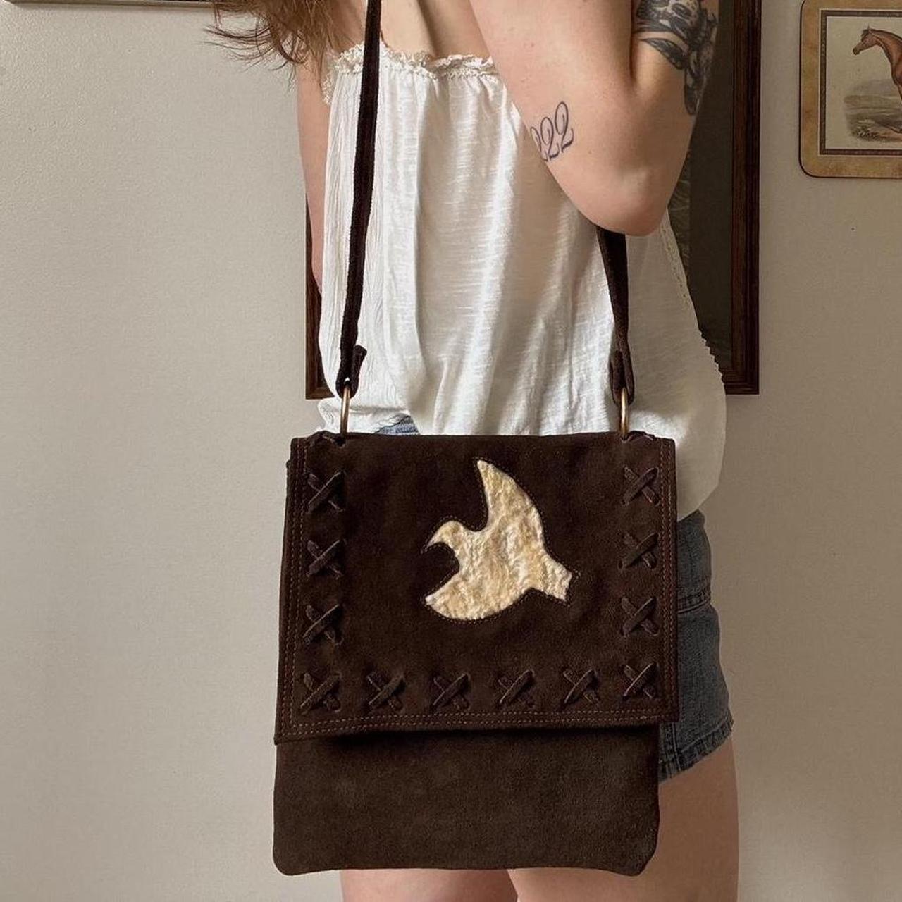 Dove leather bag